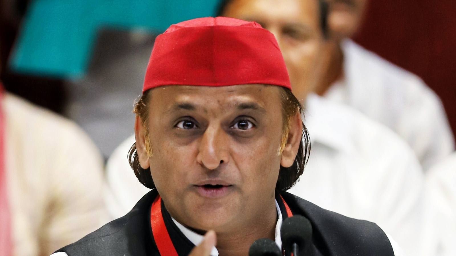 Akhilesh says SP tickets only after survey, cautions workers against BJP's 'conspiracies'