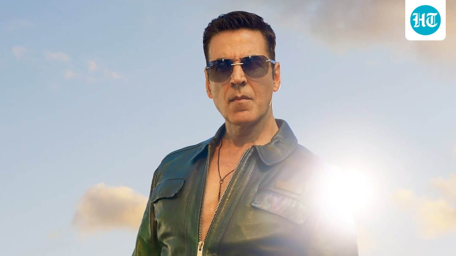 Akshay Kumar reveals he throws away drinks at Bollywood parties: ‘I pretend to toast’
