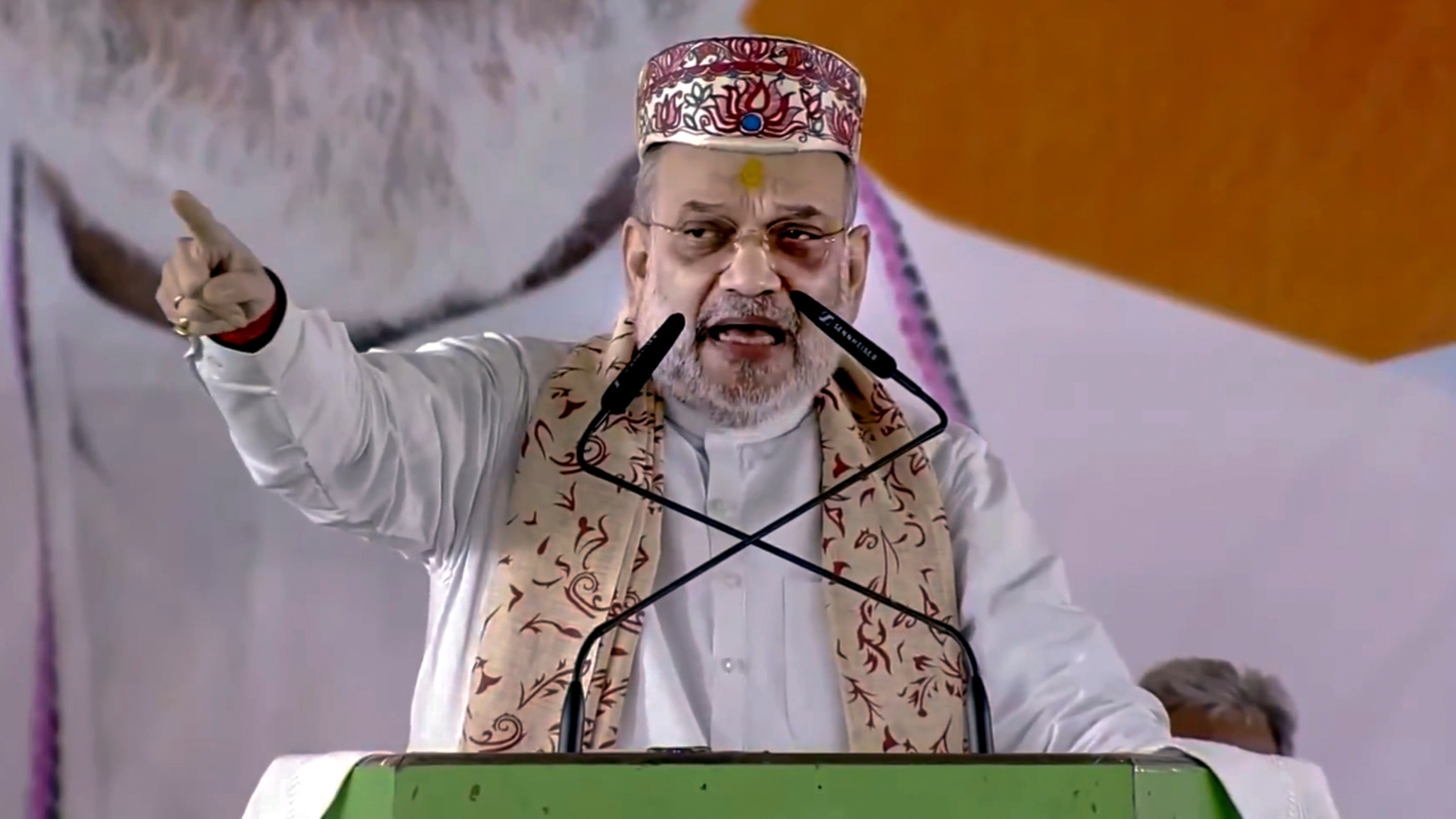 'Lalu-Rahul ka supda saaf…': Amit Shah affirms NDA's victory in Bihar polls