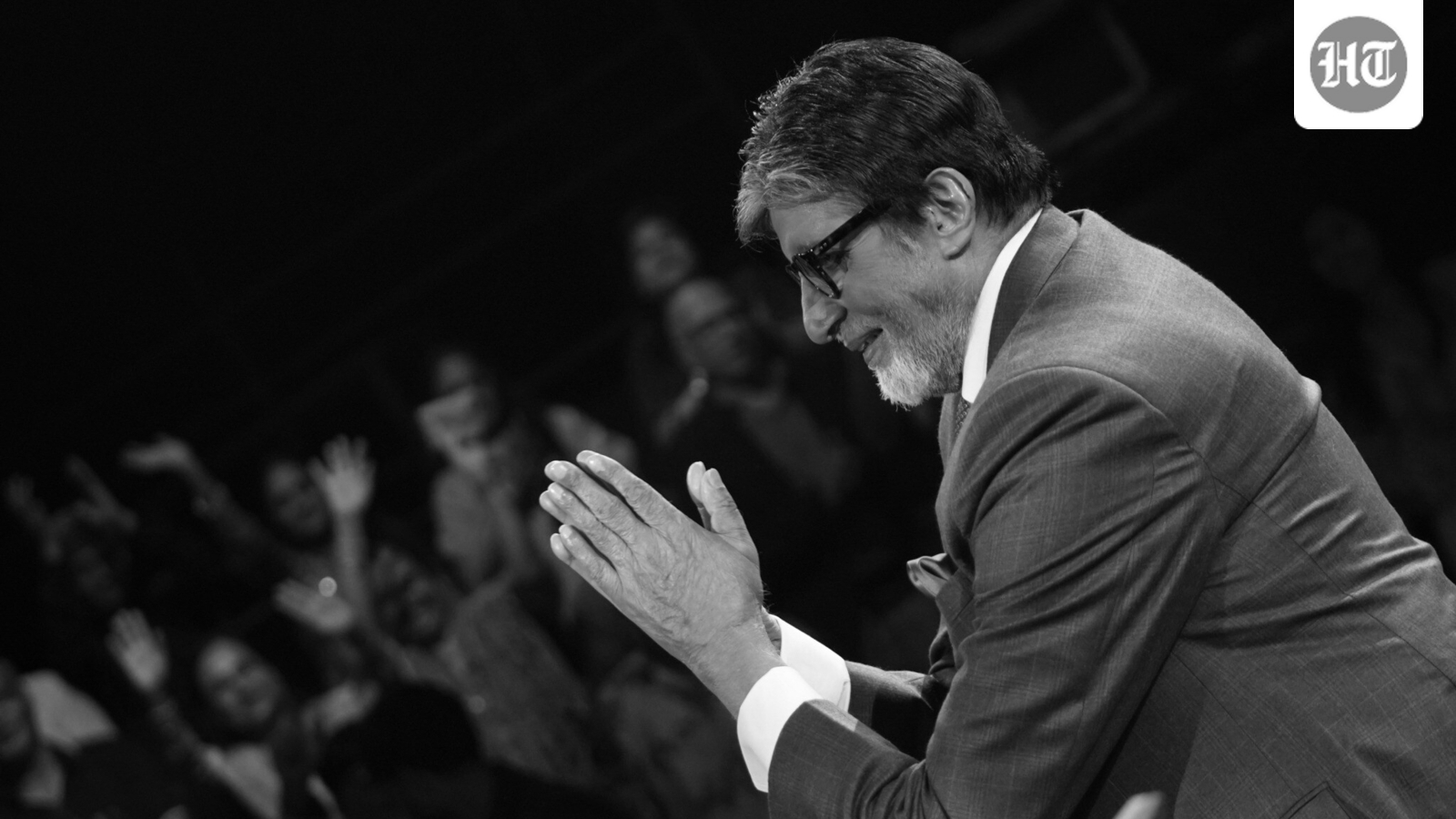 ‘Gaon ke’ Amitabh Bachchan apologises after sharing AI-generated image: ‘Haath paon jod dete hai’