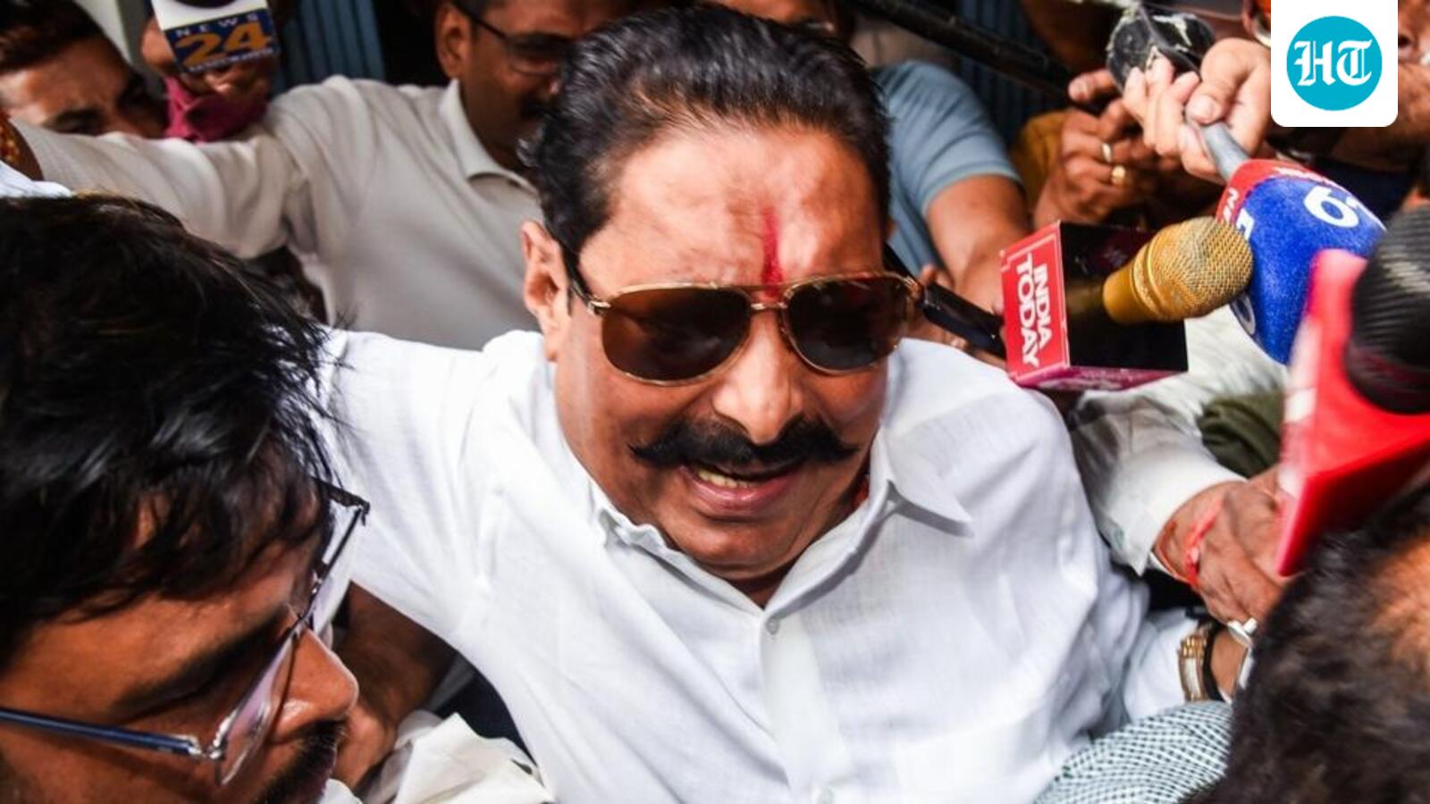 Bihar election results: 11 of 15 strongmen take early leads, ECI data shows