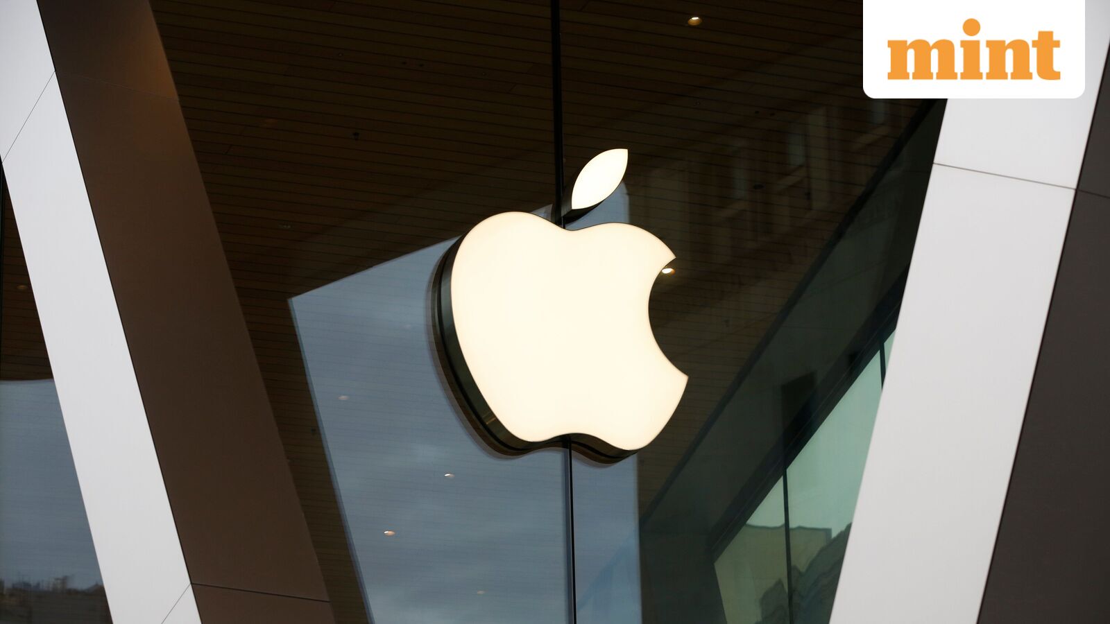 Apple CEOs: From Michael Scott and Steve Jobs to Tim Cook and John Ternus — how they shaped the company