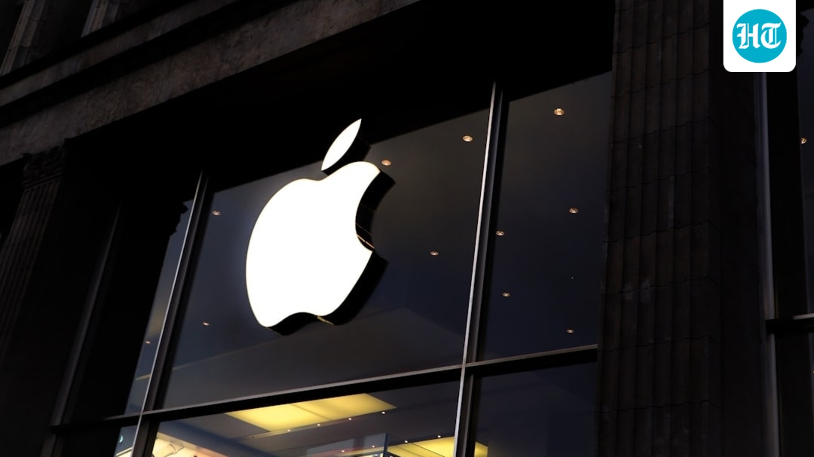 Italy regulator fines Apple $115 million for alleged App Store privacy violations