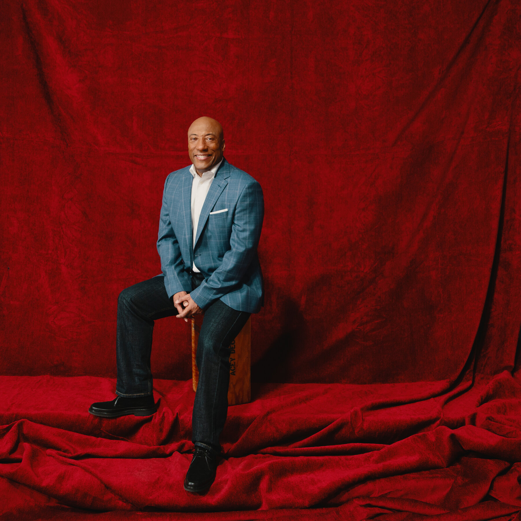 Byron Allen to Buy a Controlling Stake in BuzzFeed