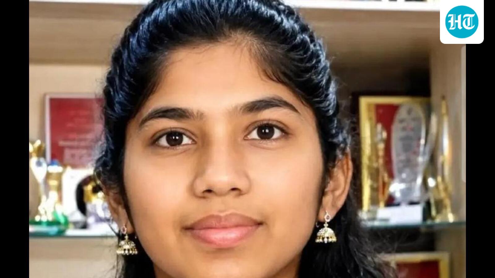 Stayed away from mobile phones, says Maharashtra NEET topper Shravani Kudale