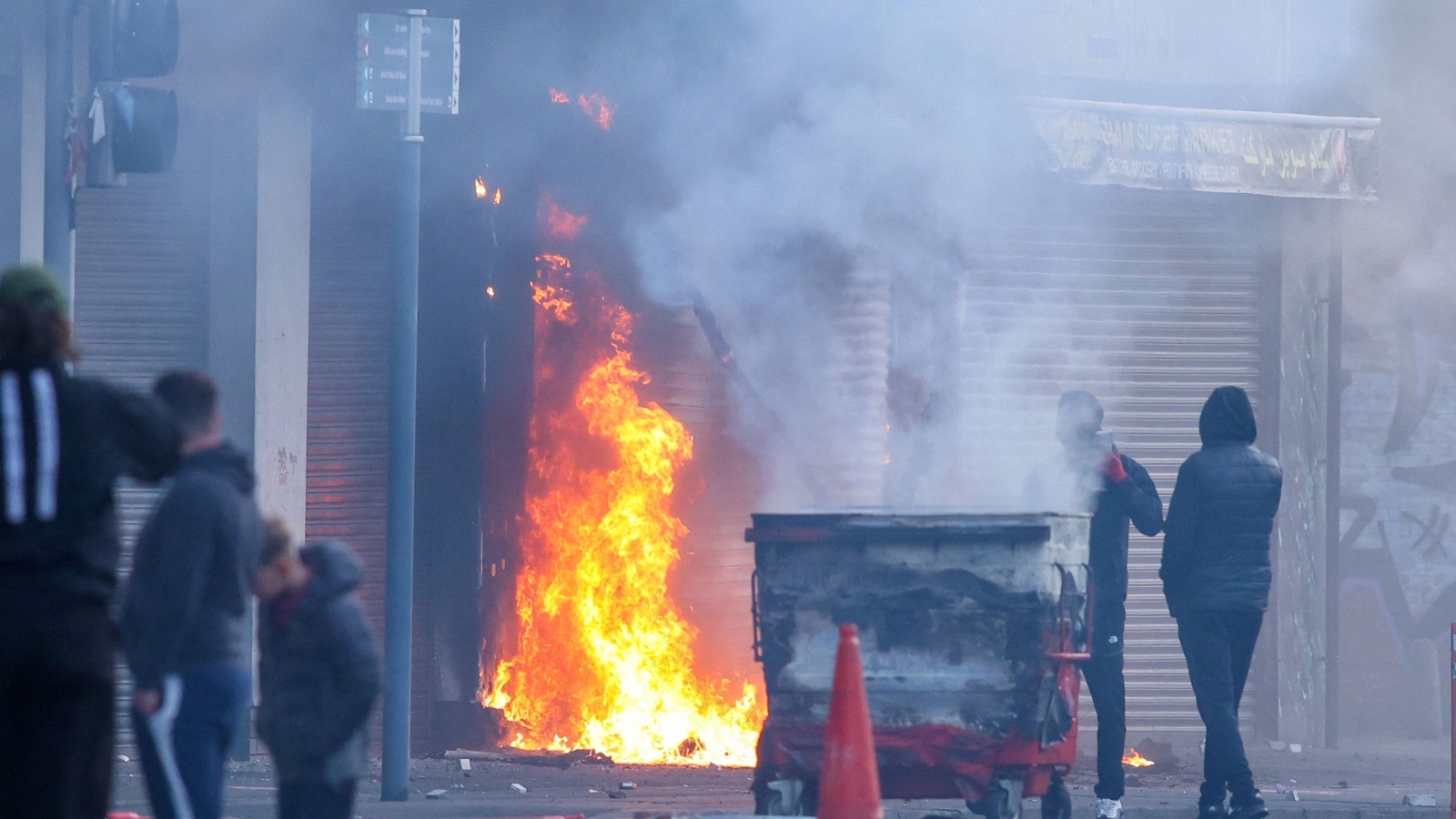 What's happening in Belfast? Riots erupt after brutal stabbing attack; scary visuals surface