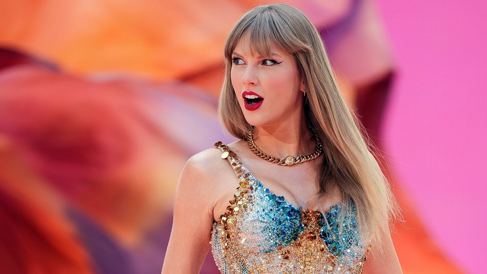 Will Taylor Swift attend Chiefs vs Eagles game on Sunday?