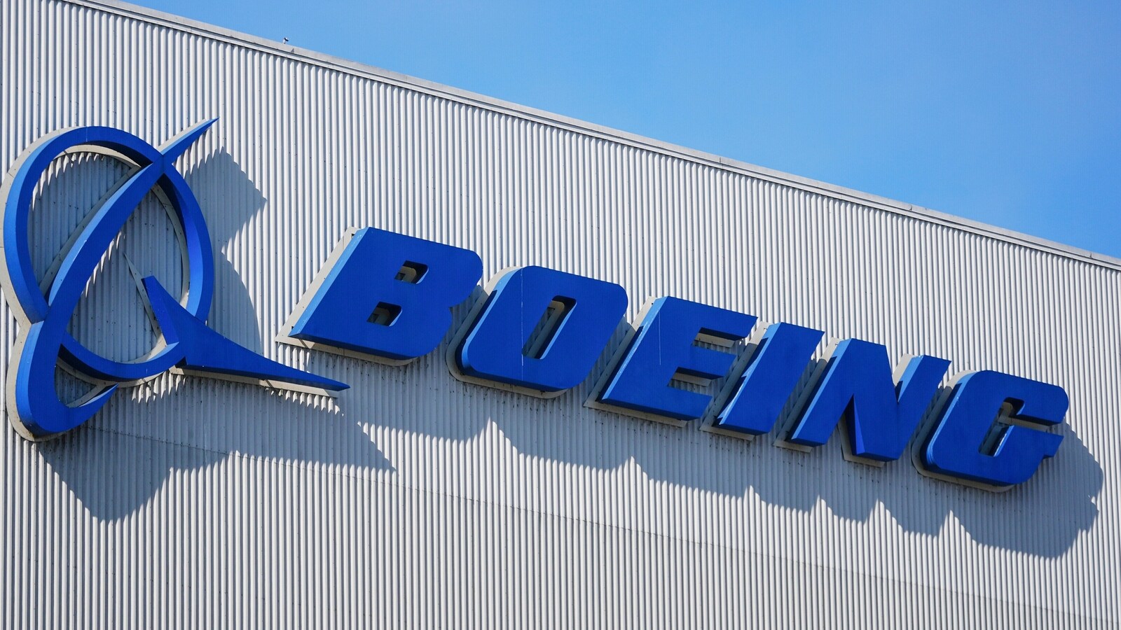 Boeing faces $3.1 million in fines from the US FAA for safety violations