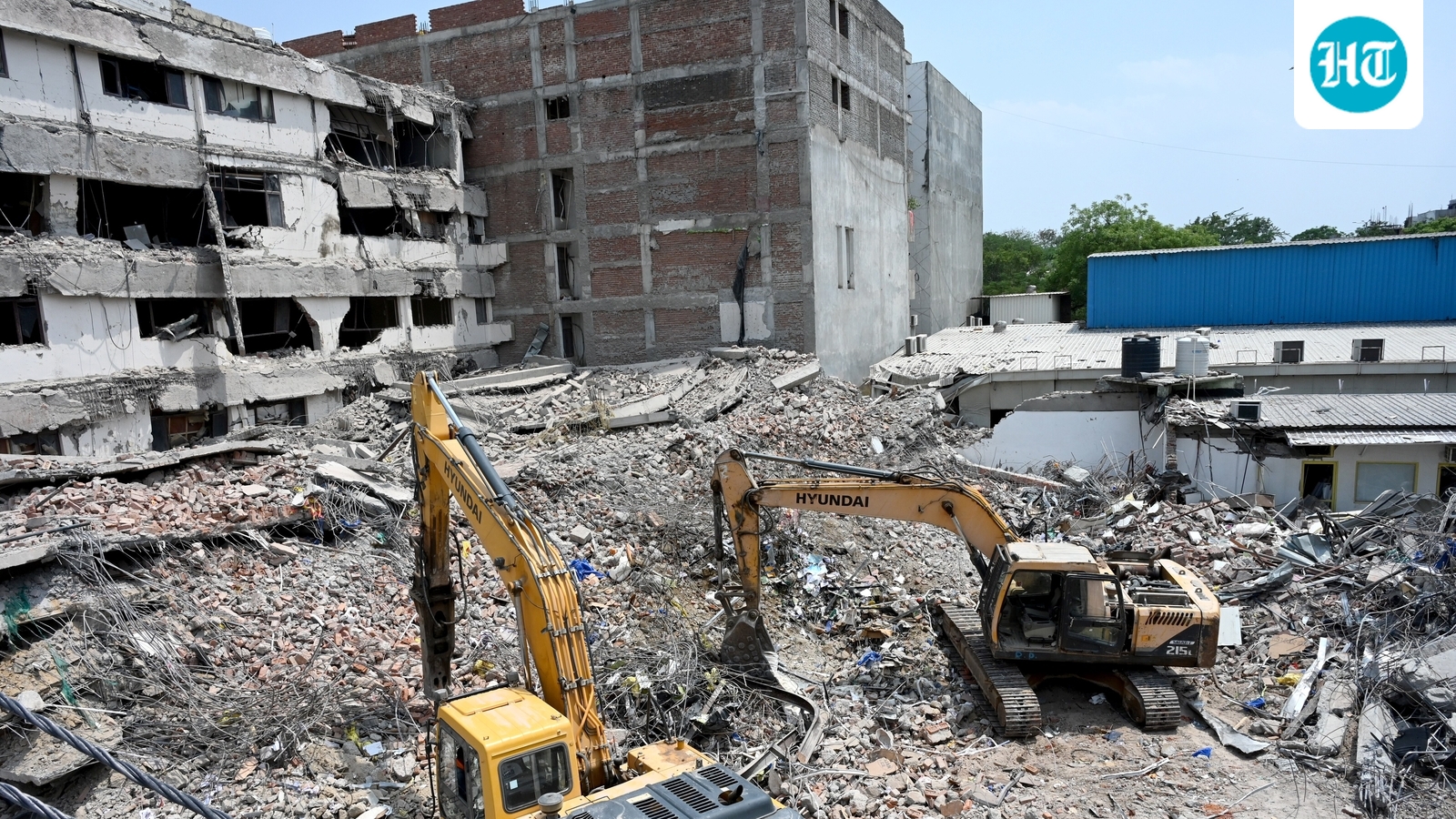 Building that collapsed in Delhi's Saidulajab was ‘booked’ by MCD, but no action taken