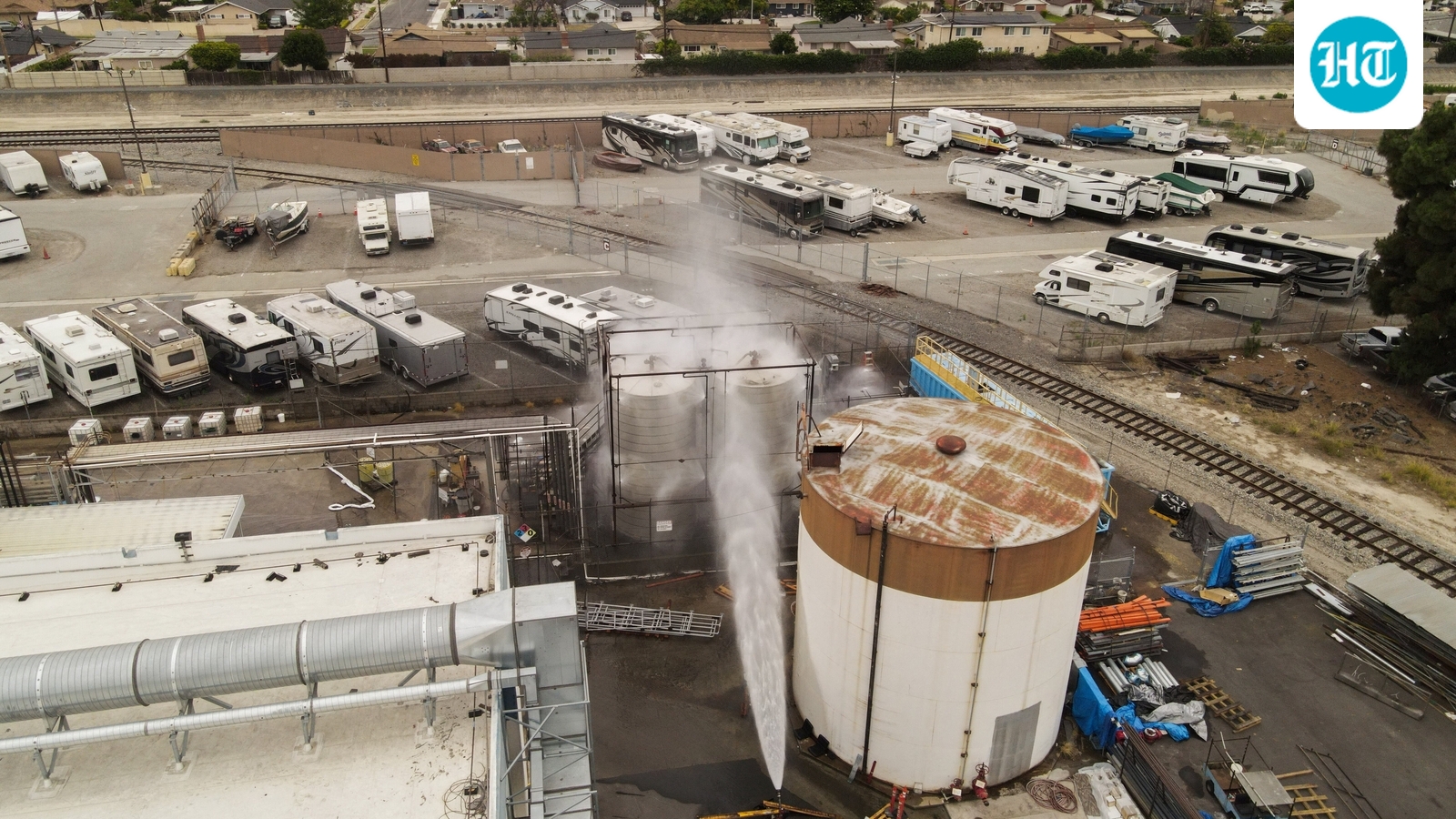 California chemical tank heating up after evacuation in LA suburb: Fire official