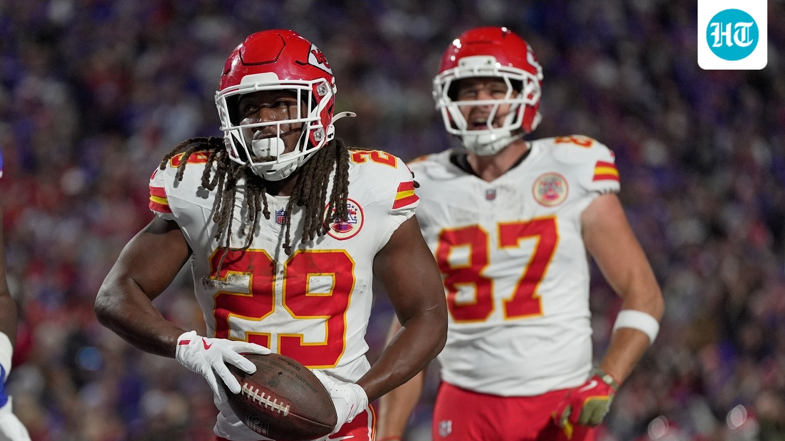 Are Kareem Hunt and Travis Kelce hurt? Fans ask 'are they playing today?' after slow start vs Texans