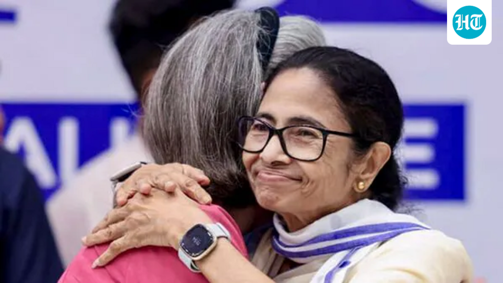 Keeping up with UP: Sonia Gandhi-Mamata Banerjee meeting and politics of hugs