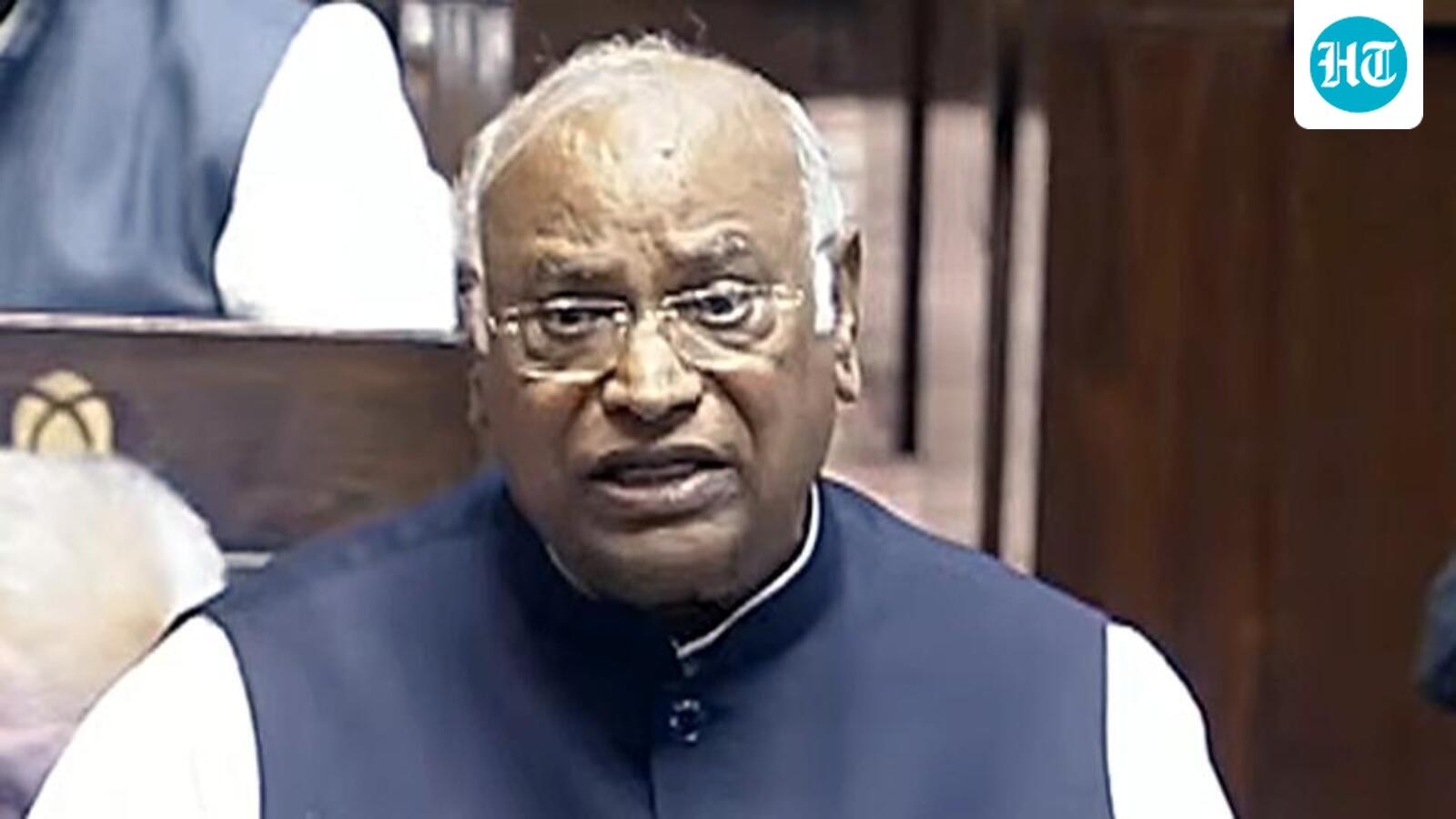 Kharge writes to PM on non-IPS officers’ benefits
