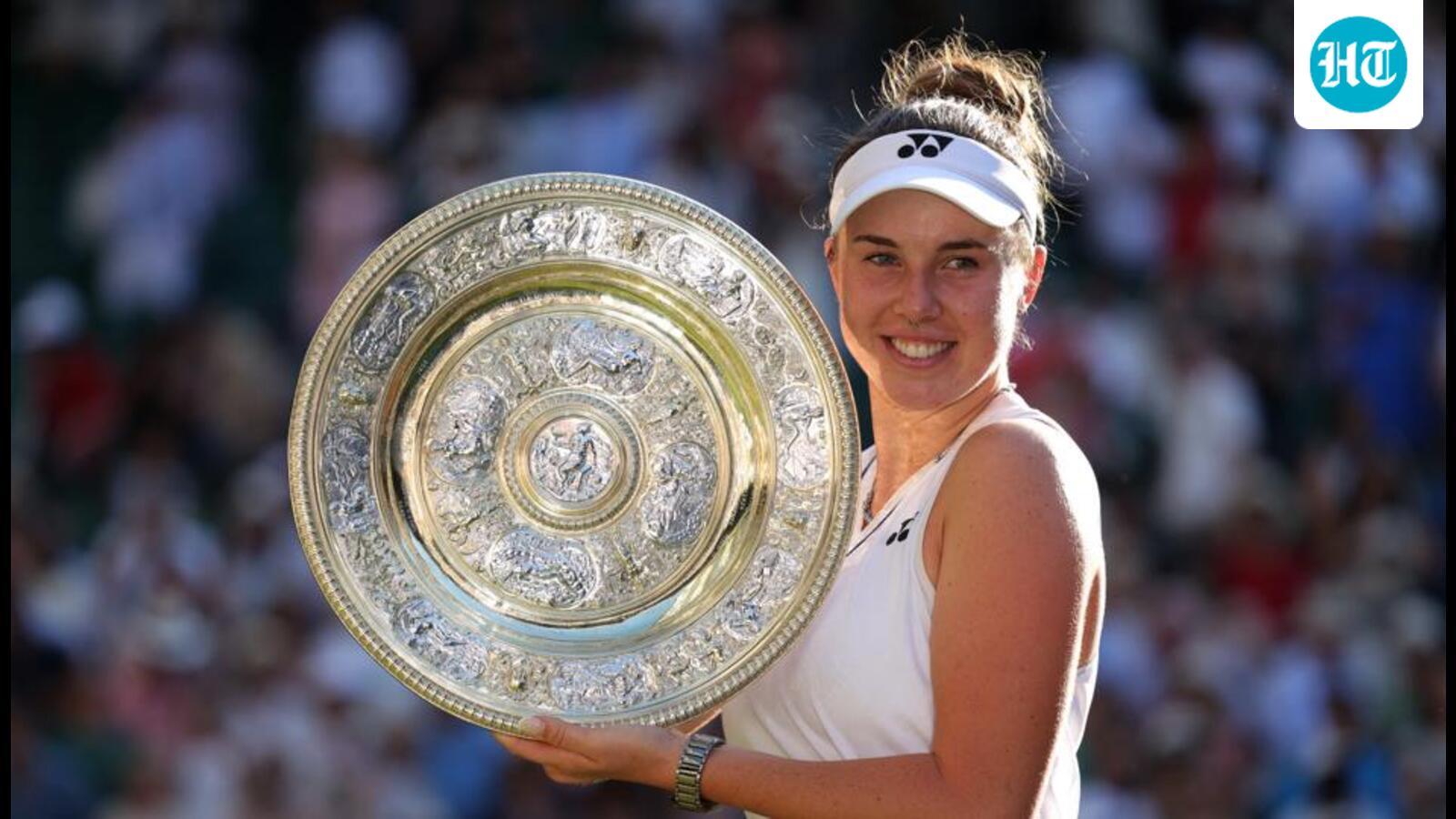 Linda Noskova slips and soars to Wimbledon glory