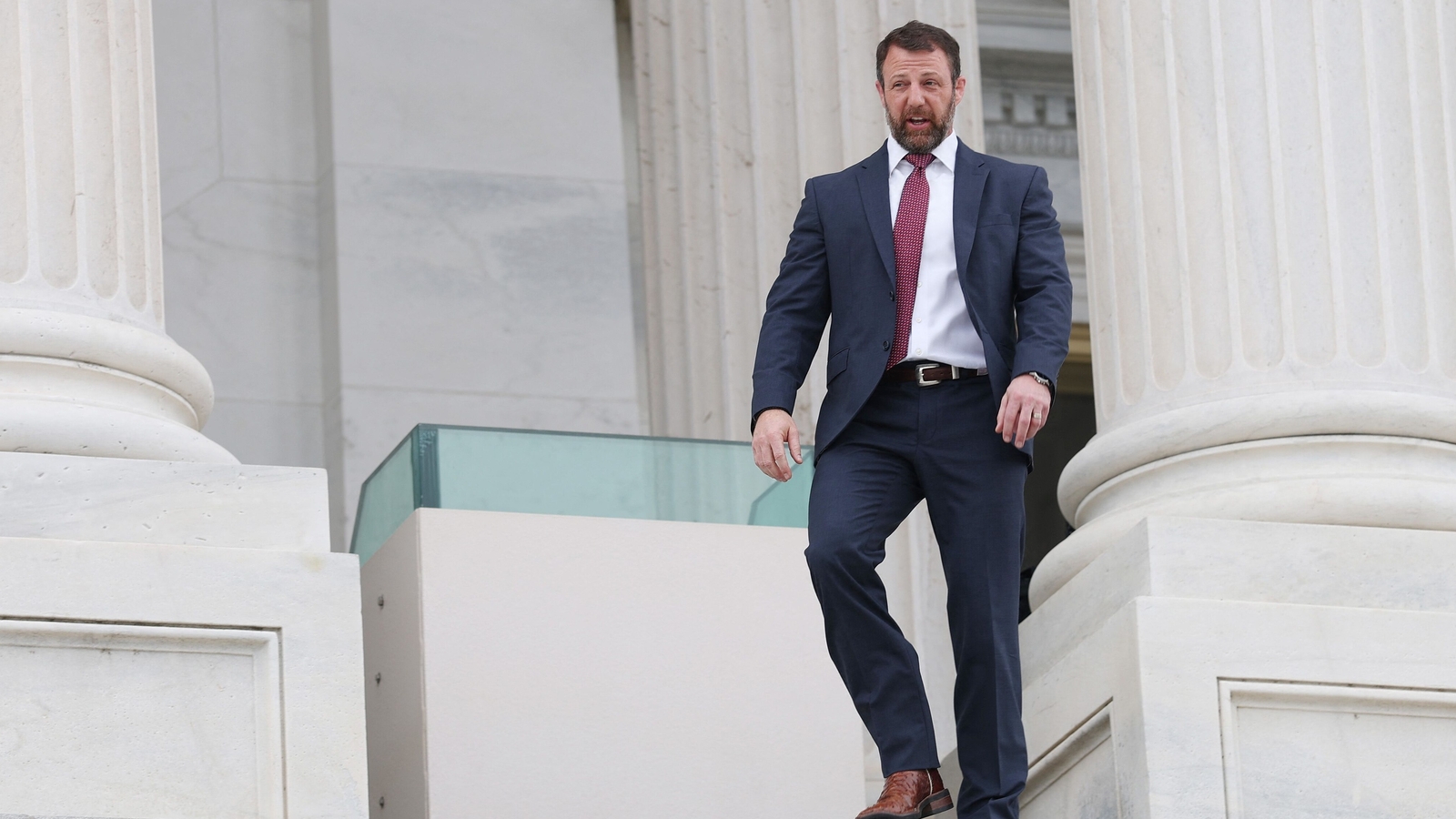 Markwayne Mullin's stance on immigration and ICE crackdown: When he defended Jonathan Ross in Renee Nicole shooting