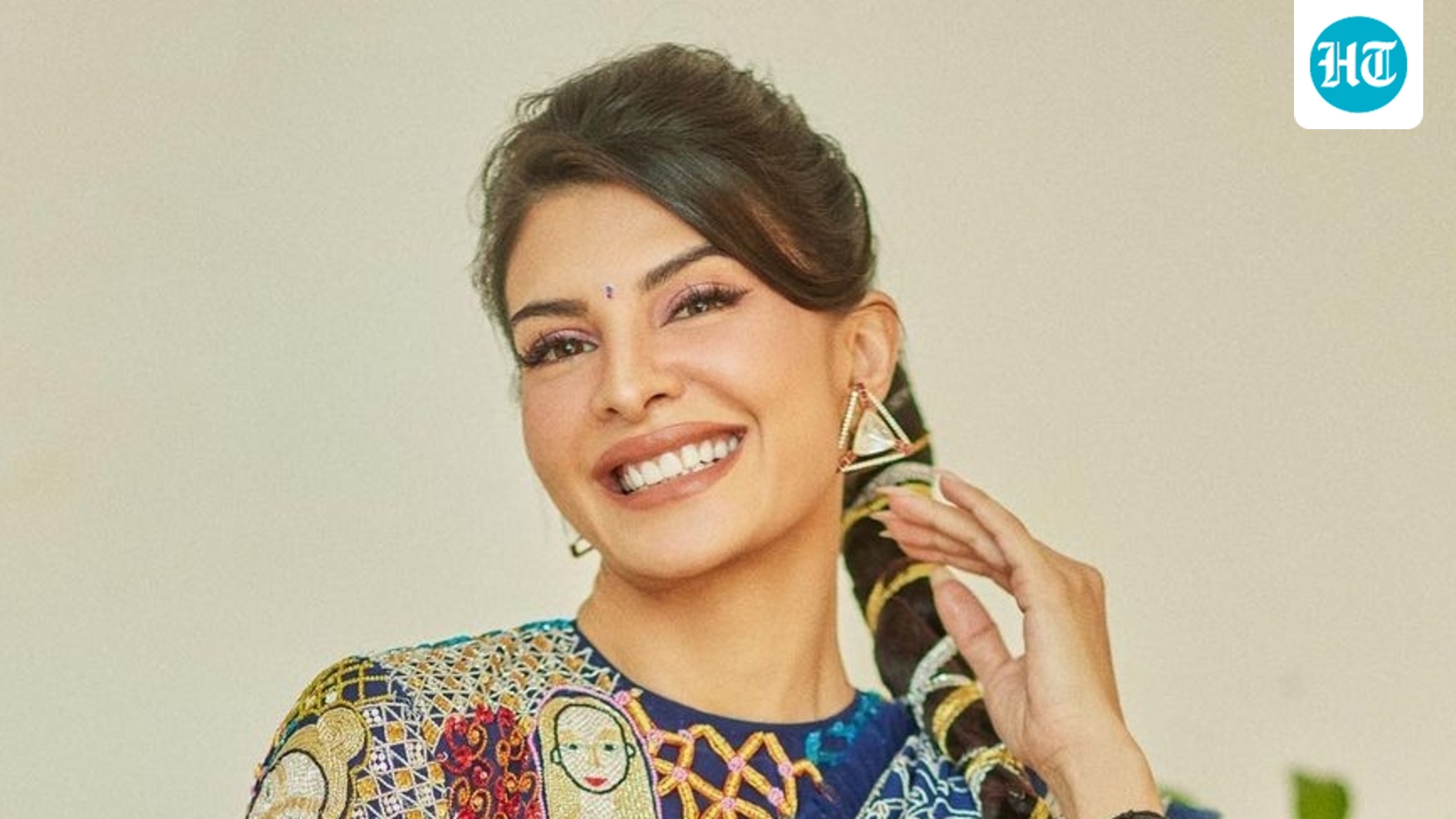 Jacqueline Fernandez moves Delhi court to become approver in  ₹200 crore money laundering case