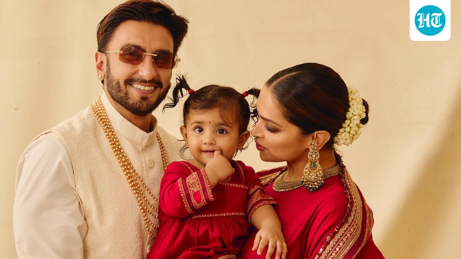 Dad-to-be Ranveer Singh can't stop smiling as fans tell him ‘badhai ho’ on Deepika Padukone's 2nd pregnancy