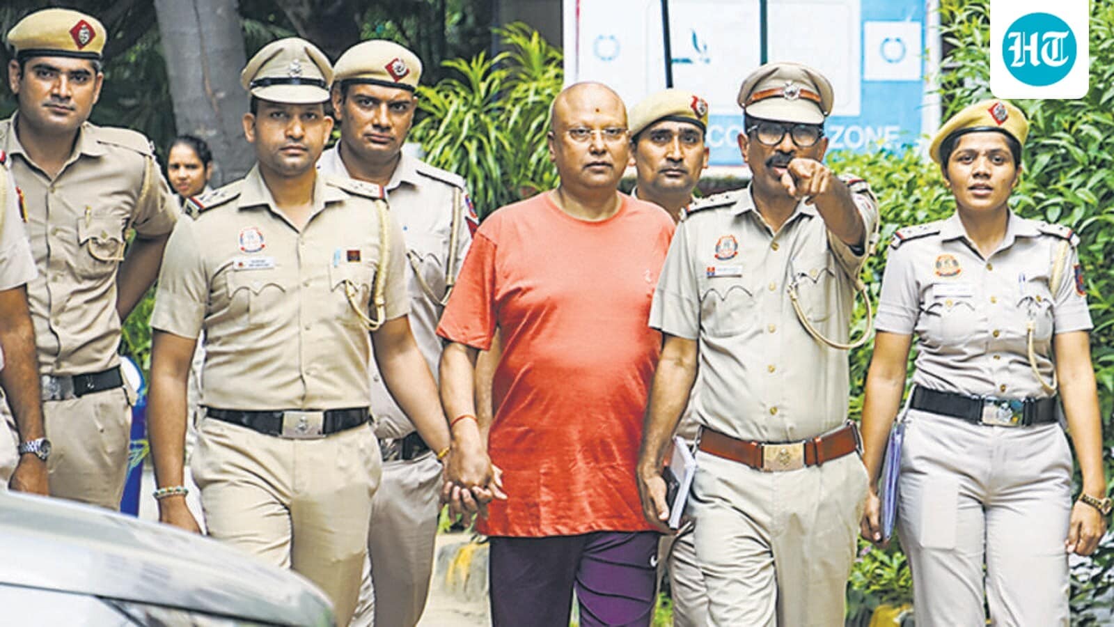 Delhi cops nab fugitive ‘monk’ from Agra hotel