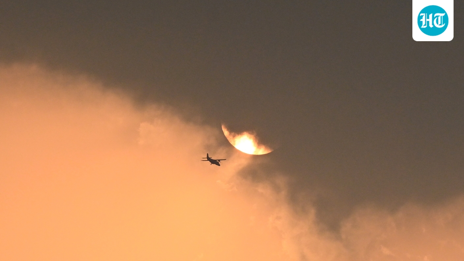 Delhi air quality dips, several areas record ‘very poor’ AQI