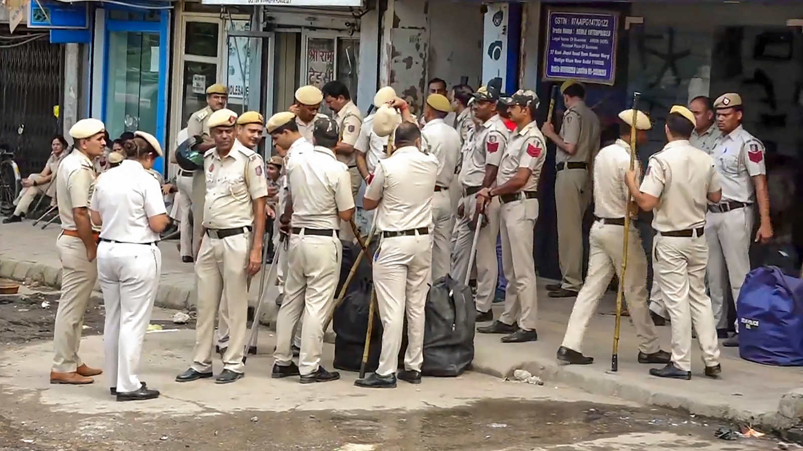 India News Live Today March 17, 2025: Surprise checks, plain-clothed officers in Delhi police 'anti-eve-teasing' squad
