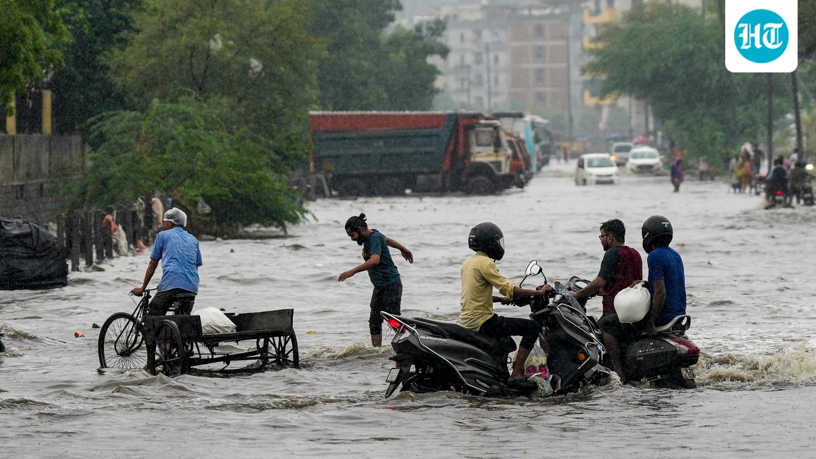 Weather Bee: Why Meerut, Delhi rained like Mumbai this week