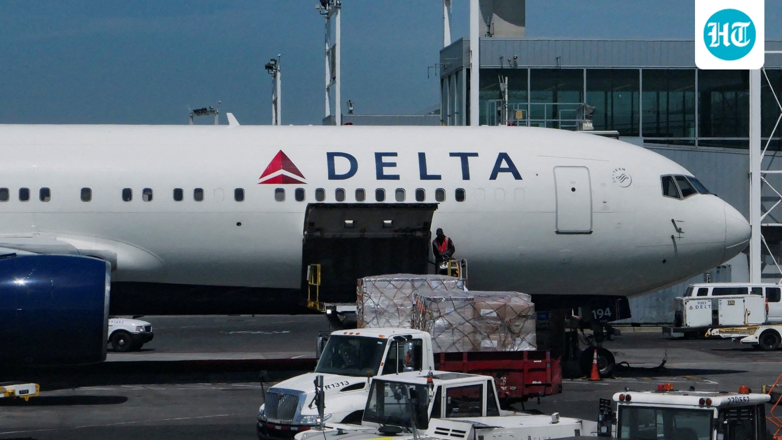 Who is Madison Cupp? Daughter files $2.35M lawsuit against Delta after attendant falsely accused dad of trafficking
