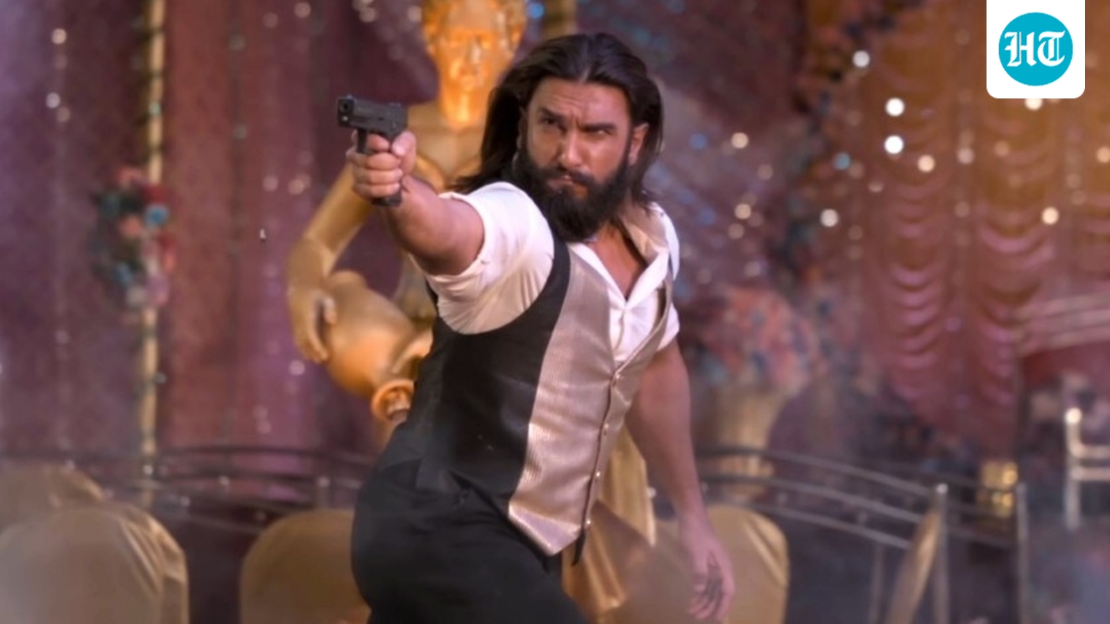 ‘Not even Aditya Dhar knew it’: New Dhurandhar theory about Ranveer Singh killing this character has internet divided