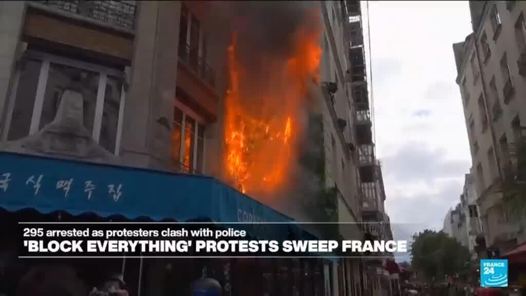 Fire breaks out in central Paris restaurant amid 'Block Everything' protests