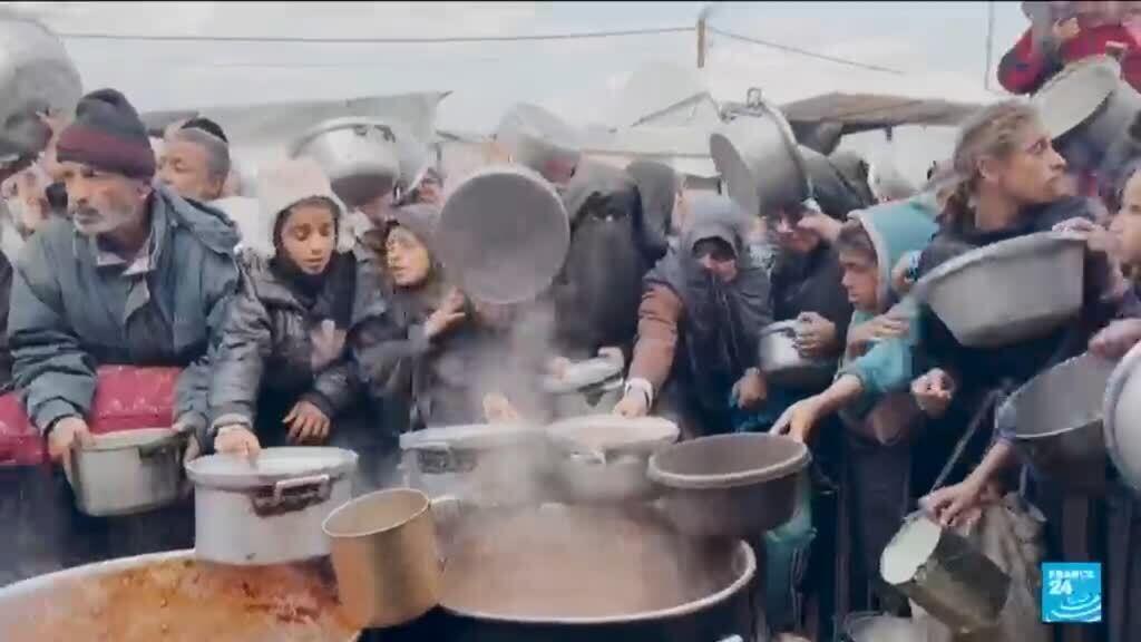 Gaza struggles in winter conditions: Torrential rains kill 12