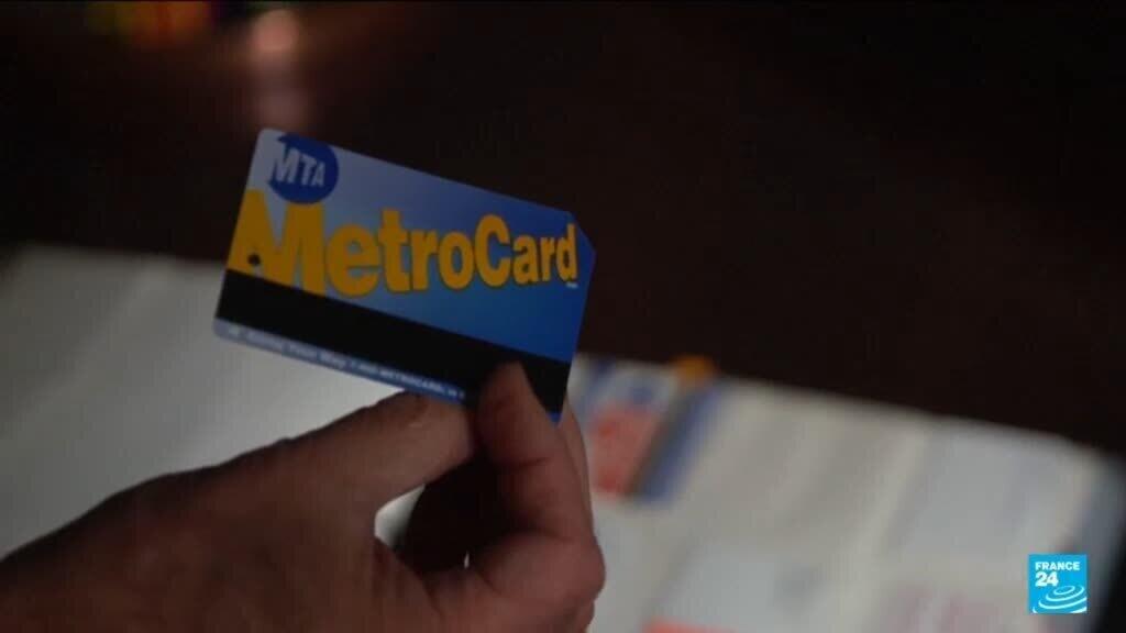 New York subway ends its MetroCard era and switches fully to tap-and-go fares
