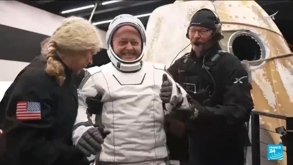 NASA sends fours astronauts back to Earth in first-ever medical evacuation