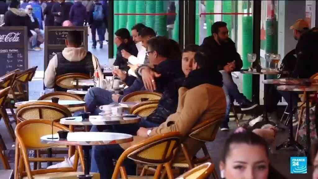 Macron backs UNESCO bid for French bistros and cafés