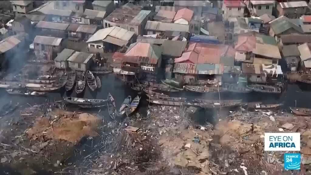 Lagos protesters denounce the destruction of floating Makoko slum