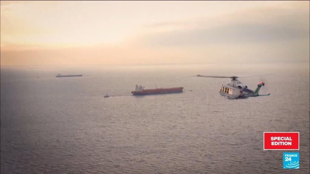 Why are ships linked to China getting through the Strait of Hormuz?