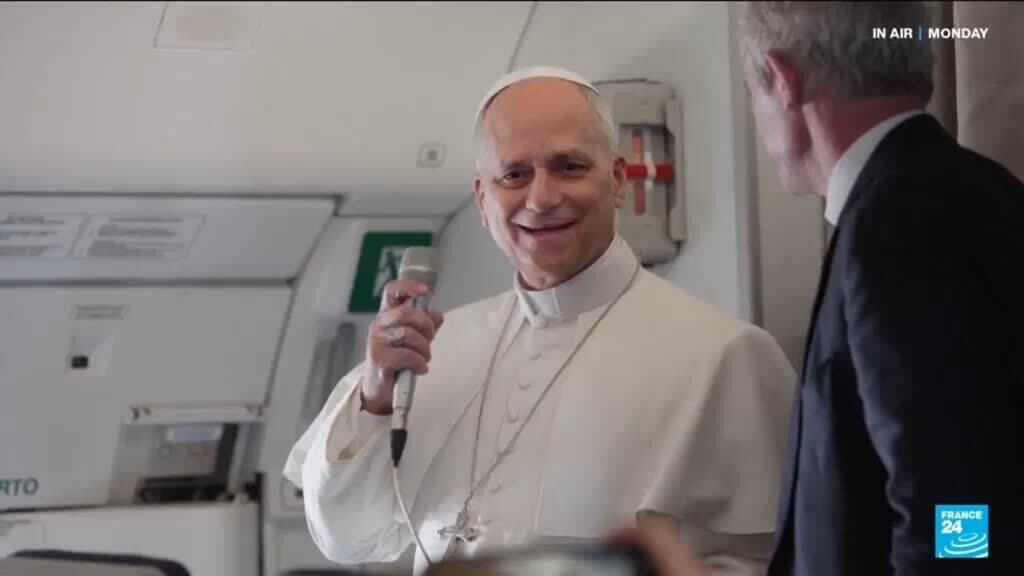 Pope says doesn't fear Trump as he pushes back in Iran war feud