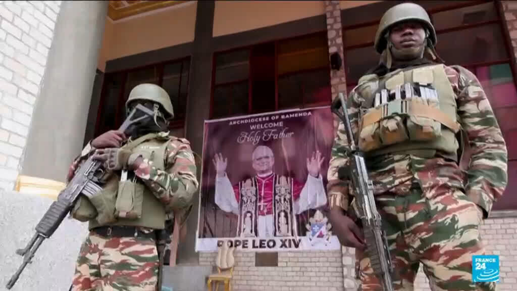 Pope to urge peace in Cameroon's conflict zone