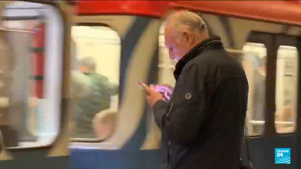 Russia toughens restrictions on VPNs amid internet crackdown