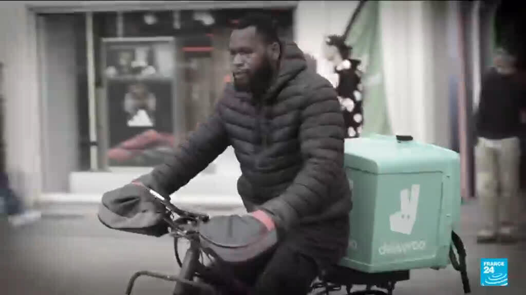 NGOs file ‘human trafficking’ complaint against Deliveroo, Uber Eats