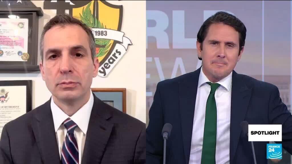 Retired US Army Colonel discusses naval strategy in Hormuz