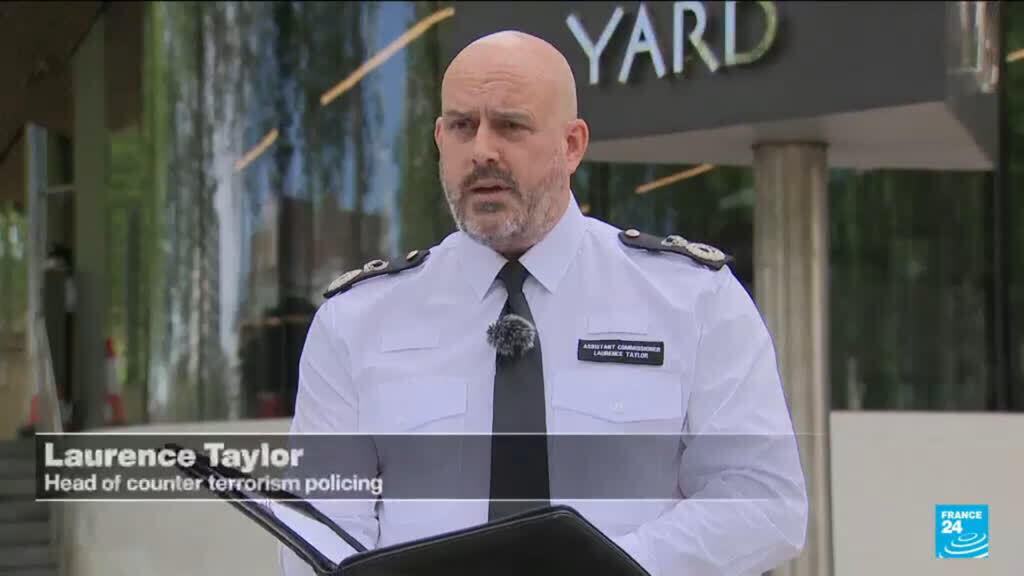 London police say stabbing of 2 Jewish men is declared a terrorist incident