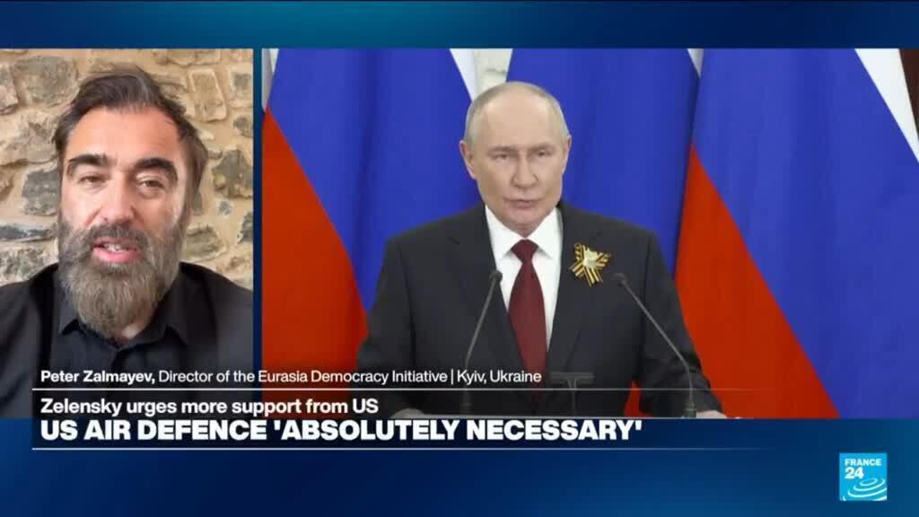 Russia 'bogged down' in Ukraine, suffering net territorial losses for first the time since 2023
