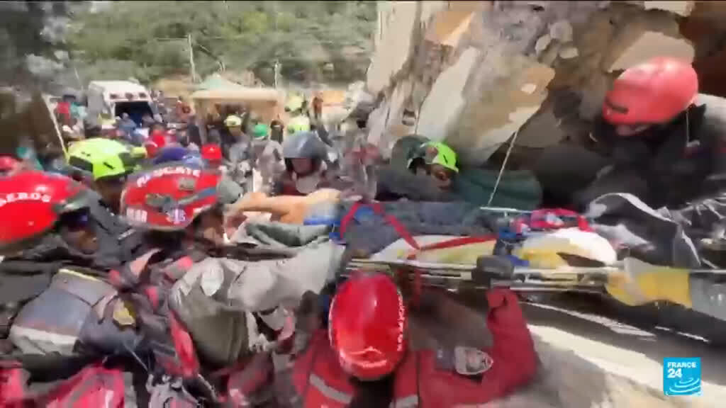 Venezuela: Search enters its third day, the window for finding survivors is rapidly closing