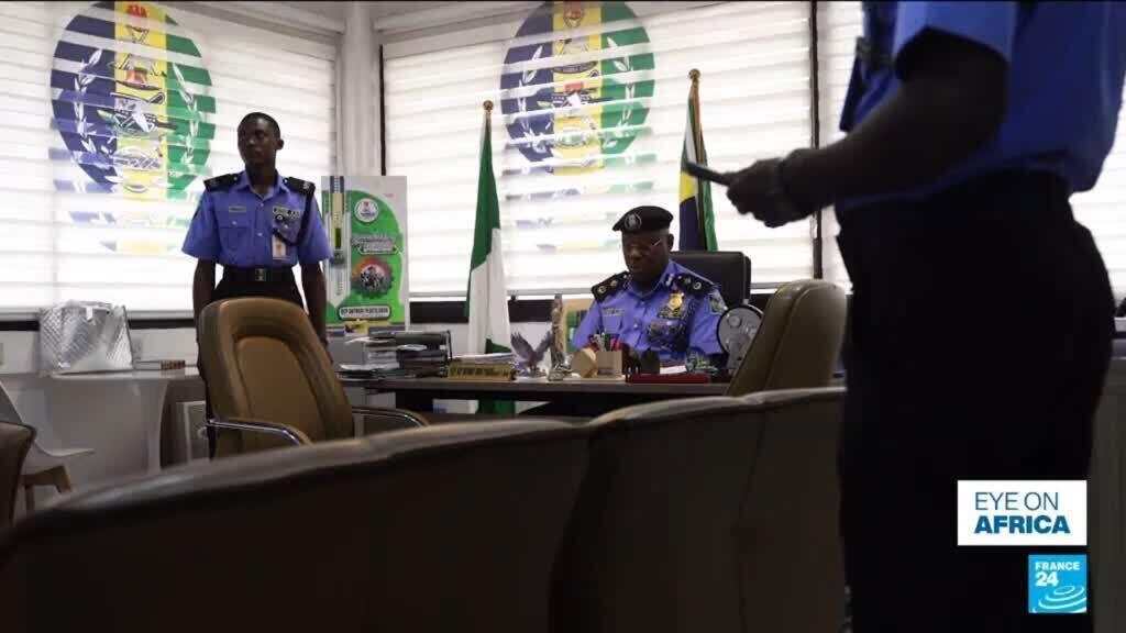 Nigerian police under pressure to reform force amid public distrust