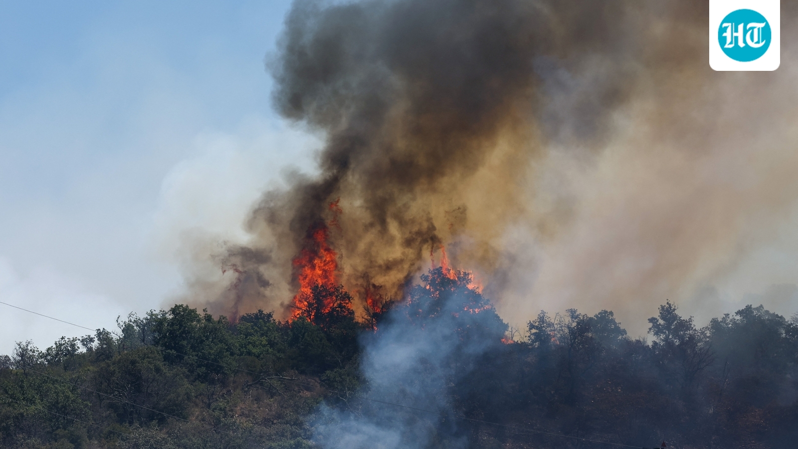 10,000 people evacuated as wildfire rages in southwest France after early summer heatwaves