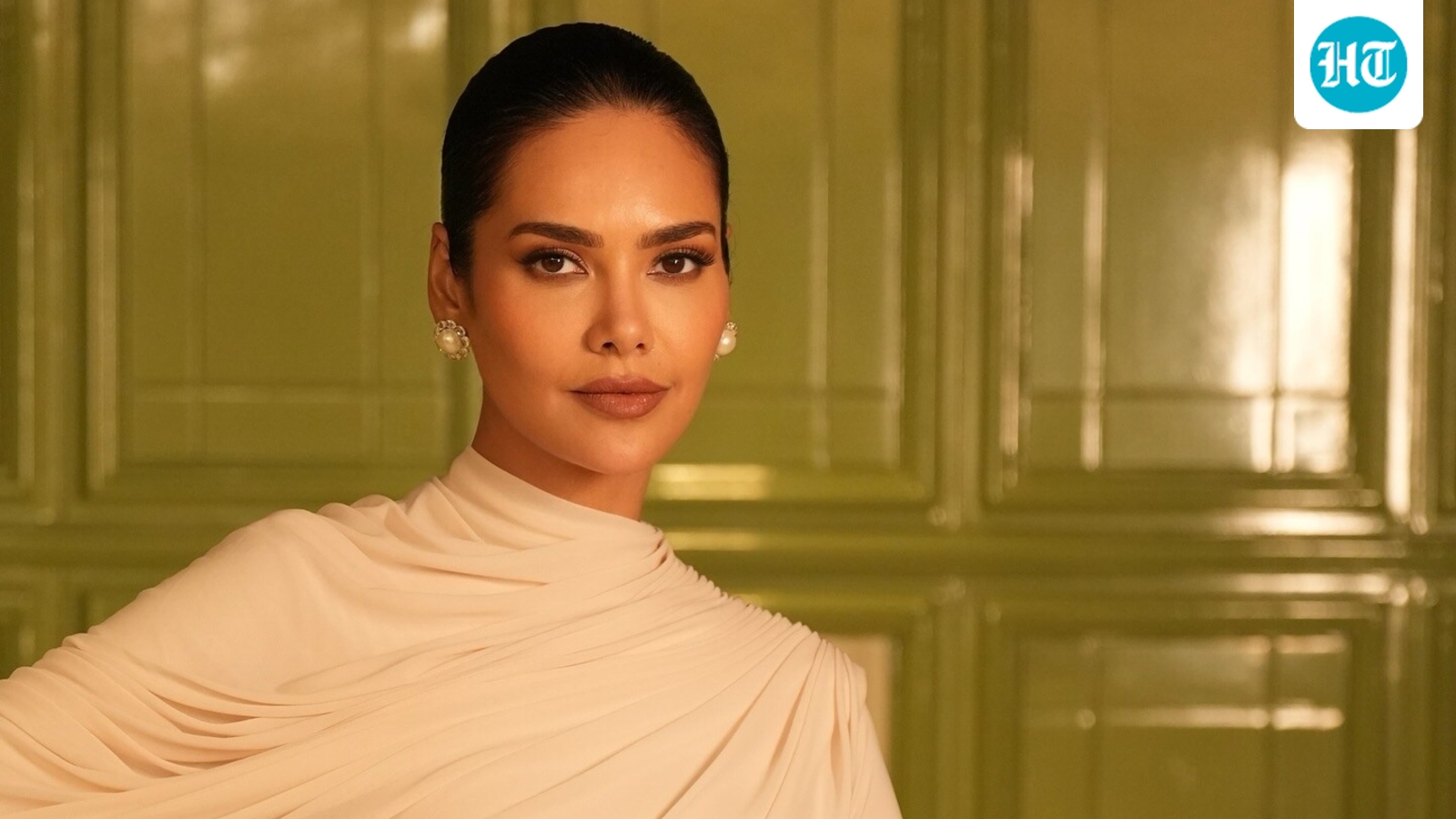 'Wish to fly back home': Esha Gupta opens up on 'unpleasant' scene in UAE, hails administration for tackling things