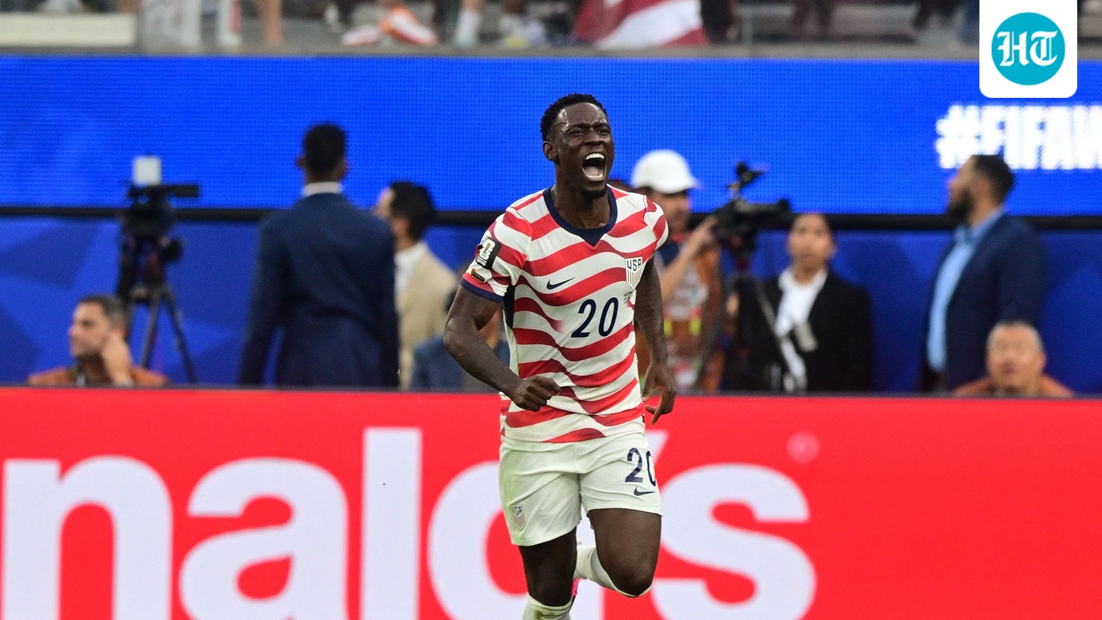 USA strike four goals in FIFA World Cup match for first time; hammer Paraguay 4-1 in front of Leonardo DiCaprio, Beckham