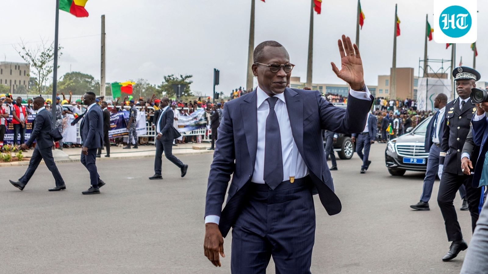 Benin coup attempt foiled: Minister says armed forces true to their oath