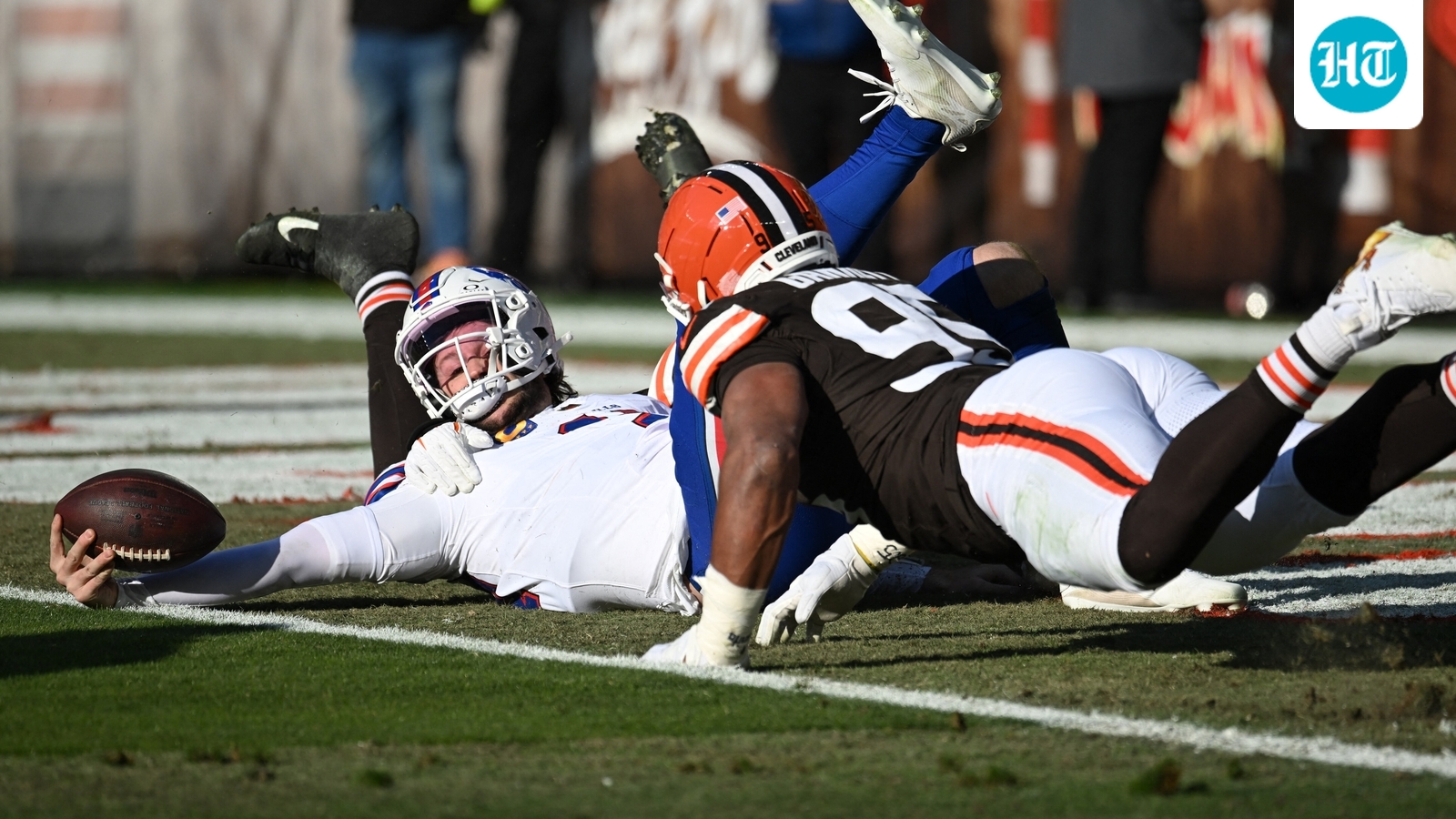 How many sacks did Myles Garrett get today? Mason Graham slammed for 'stealing'; video viral