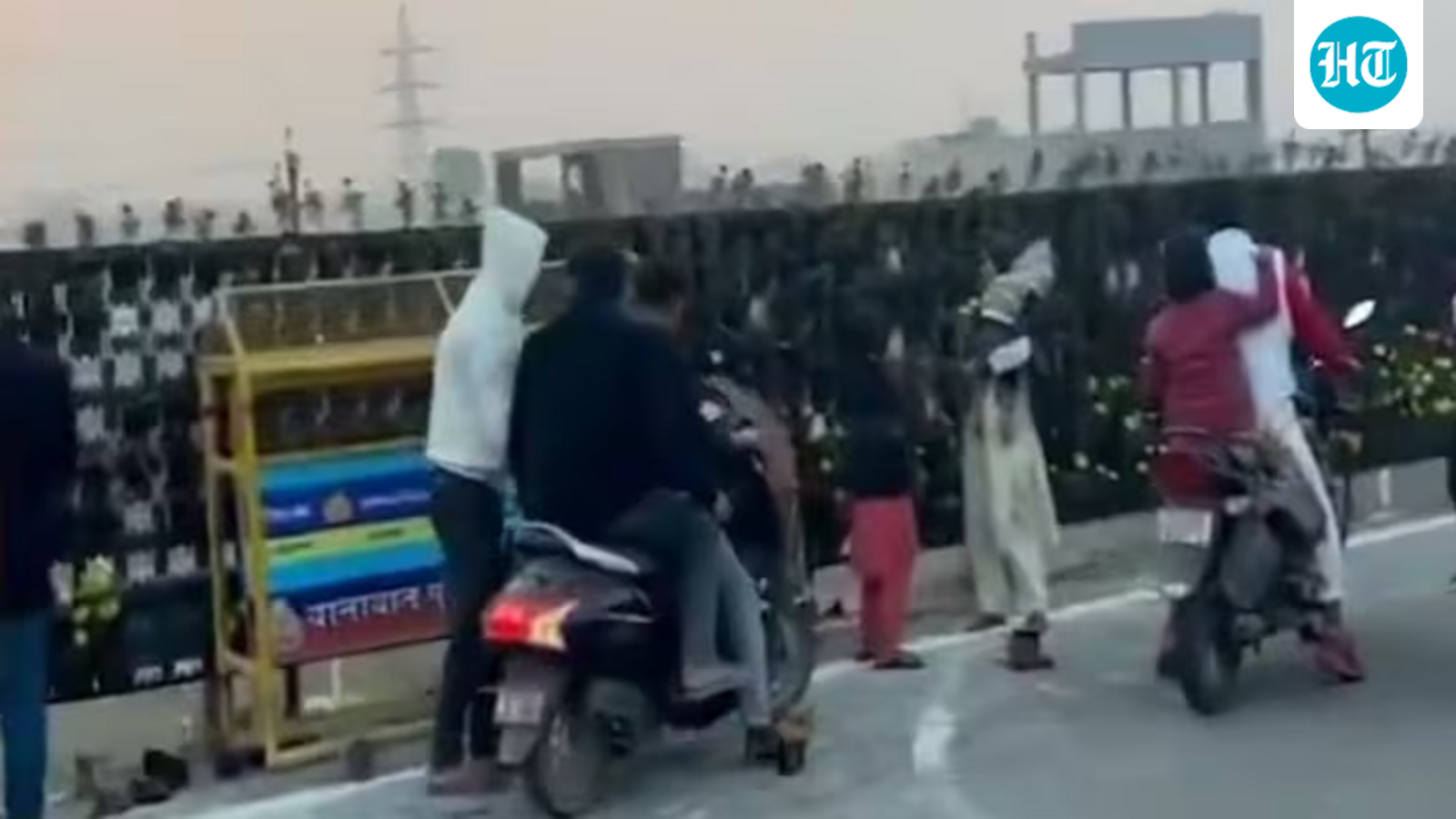 Flower pots near Lucknow’s Rashtra Prerna Sthal stolen; videos go viral