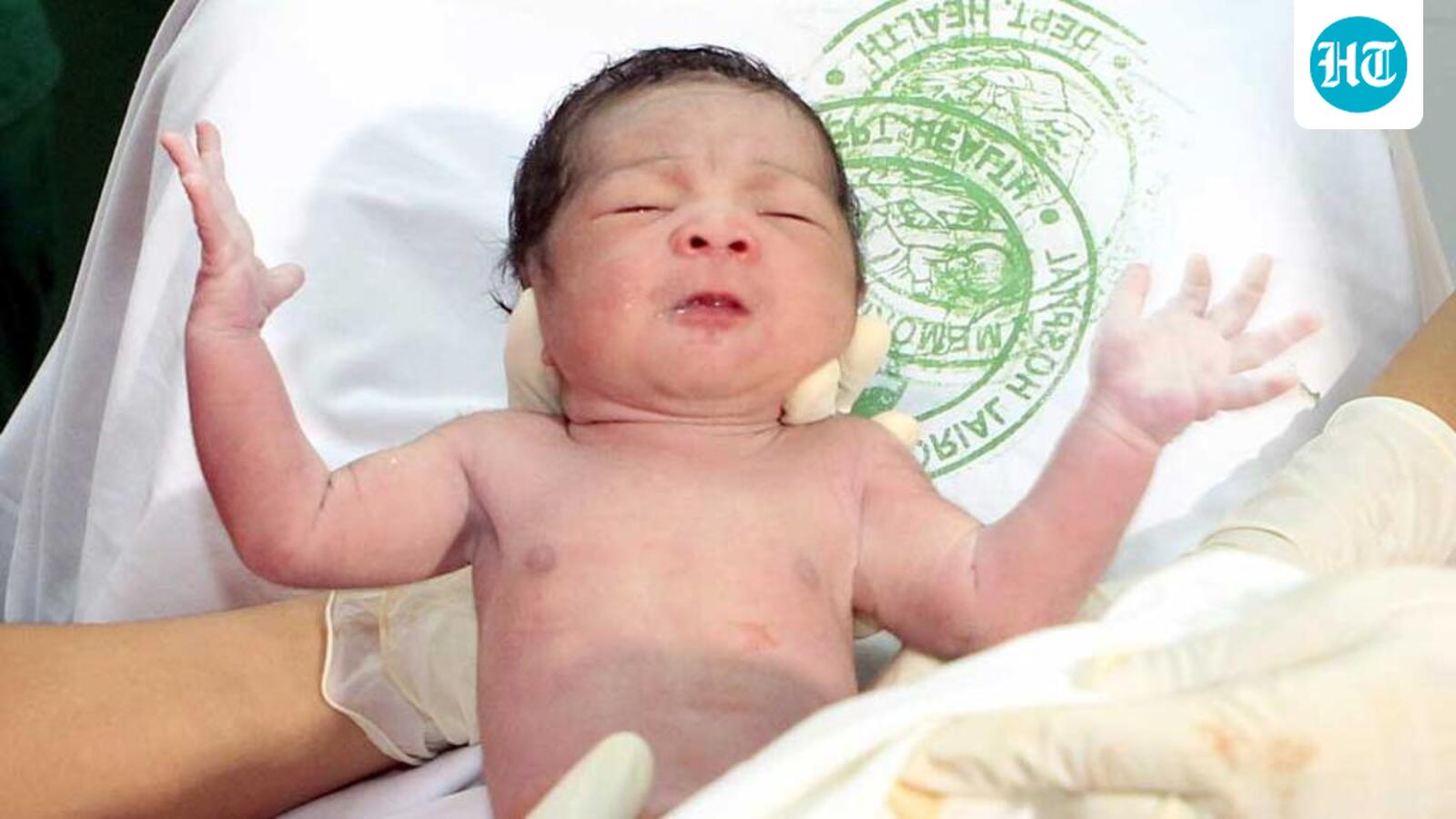 Scientifically Speaking: Do firstborns really do better because of germs?